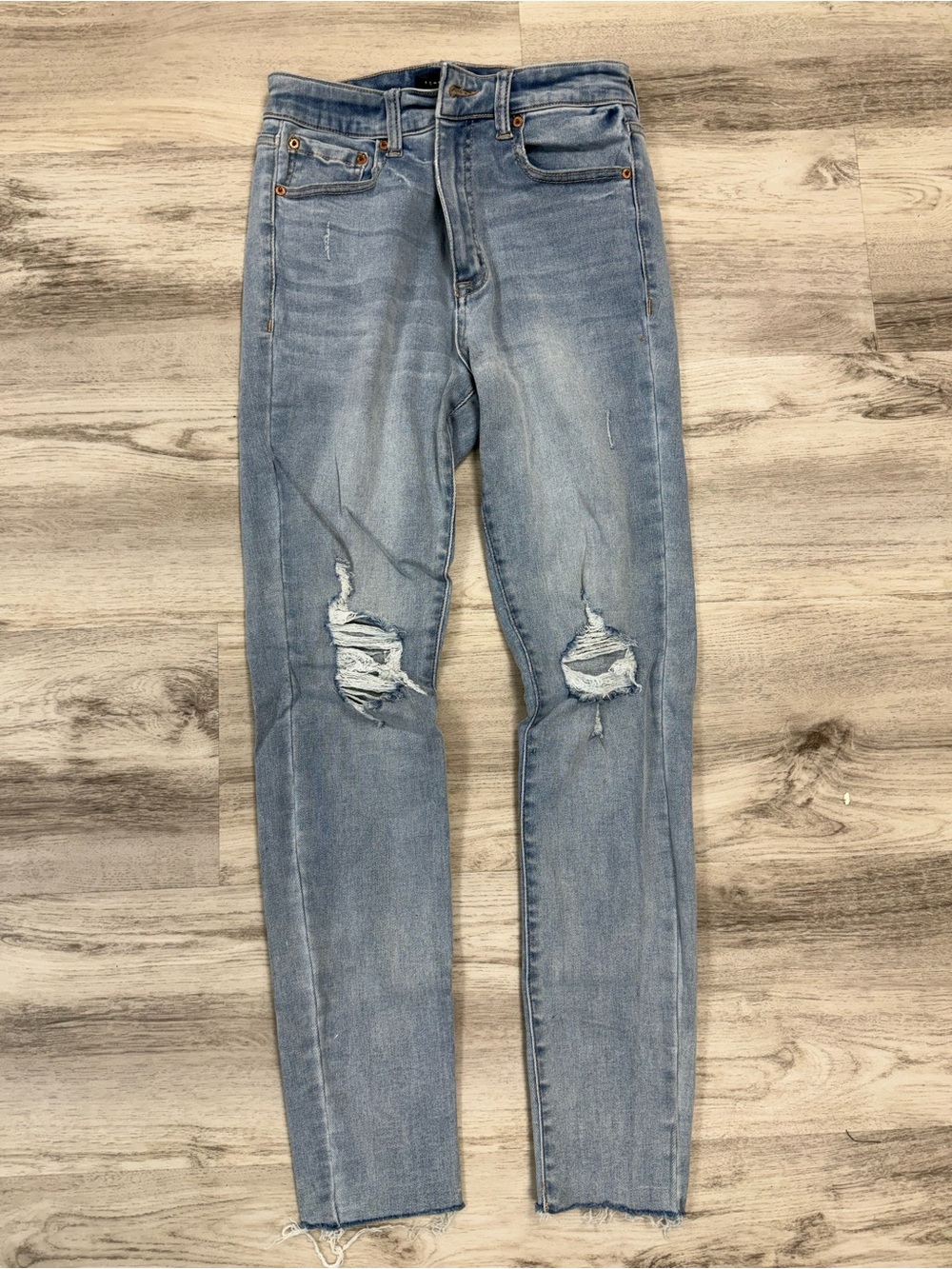 Aeropostale blue super high rise ripped jeggings